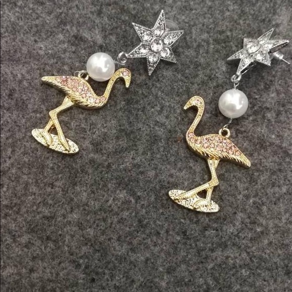 Flamingo Pearl Earrings Statement Jewelry - Picture 3 of 4